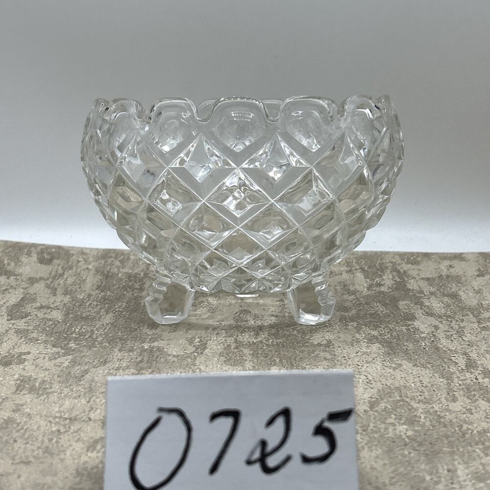 Clear Glass Footed Serving Fruit Bowl